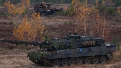 Military Watch Magazine: Οι Ρωσικές δυνάμεις κατέλαβαν την πιο ισχυρή έκδοση του Leopard 2, στην Ουκρανία