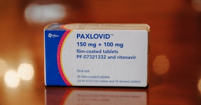 Ισραηλινή μελέτη: Το Paxlovid της Pfizer λειτουργεί… στους ανεμβολίαστους και στους άνω των 65
