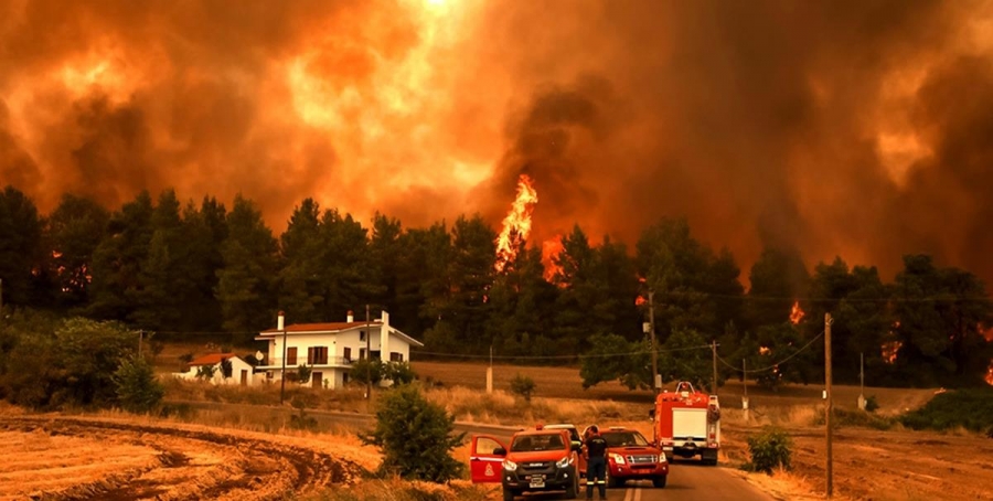 Πύρινος εφιάλτης στην Εύβοια –  Κάηκαν 1000 σπίτια και 350 χιλιάδες στρέμματα δάσους - Πρωτοφανής καταστροφή