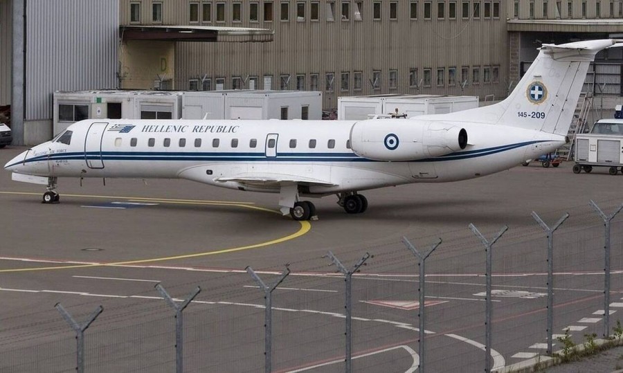 Τουρκικό καψόνι στον Δένδια – Κράτησαν για 20 λεπτά στον αέρα το κυβερνητικό αεροσκάφος