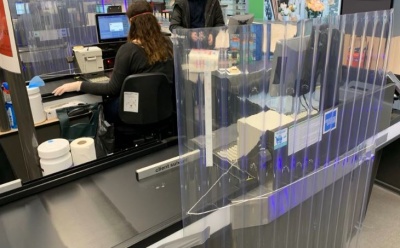 Είδος προς... εξαφάνιση τείνει να καταστεί το πλεξιγκλάς - Η αγορά ετοιμάζεται για την άρση των περιορισμών