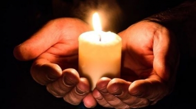 Στην Αθήνα το απόγευμα το Άγιο Φως – Στα Ιεροσόλυμα ο Κατσανιώτης