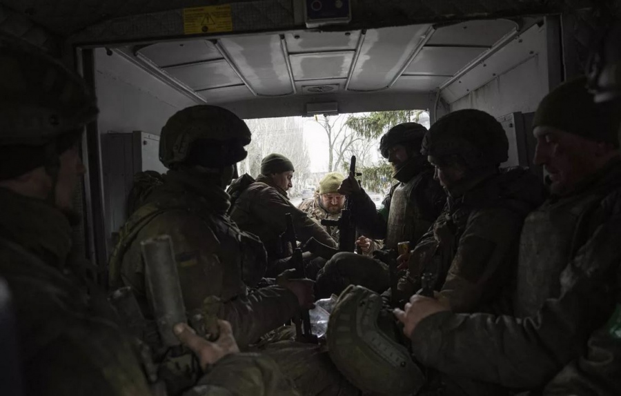 Ουκρανικός στρατός: Απερίγραπτα δύσκολη η κατάσταση στο Chasov Yar –  Νιώθουμε την ένταση της ρωσικής επίθεσης