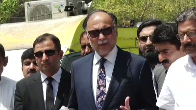 Πακιστάν: Υπουργός συστήνει στους πολίτες να πίνουν λιγότερο... τσάι για οικονομία - Τον χλεύασαν οι συνάδελφοι του