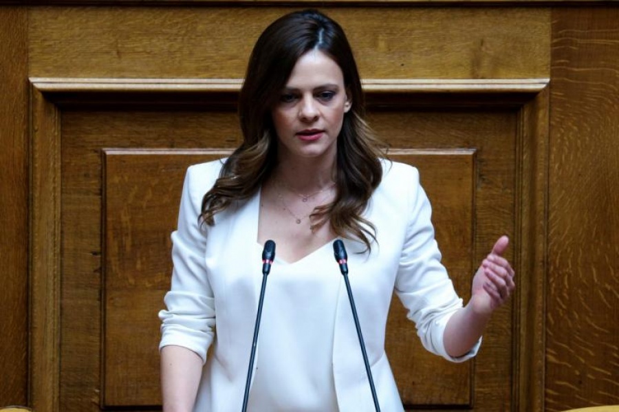 Αχτσιόγλου: Άμεσα σαφείς οδηγίες και οικονομική στήριξη εργαζομένων και επιχειρήσεων