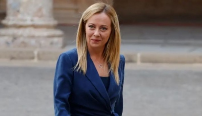 Το διαζύγιο πιέζει και πολιτικά τη Meloni