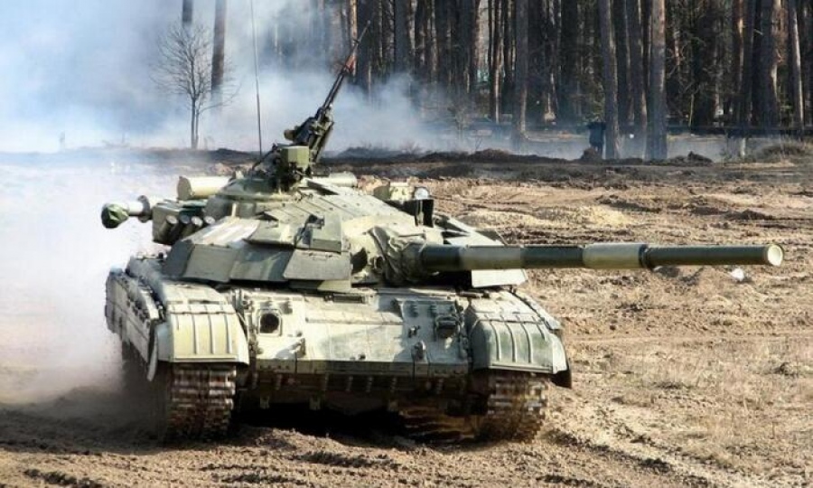 Με ένα χτύπημα: Ρωσικά Zapad διέλυσαν T-64 των Ουκρανικών Ενόπλων Δυνάμεων στο Kharkiv