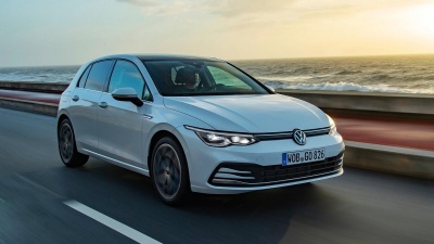 Για πόση ώρα το νέο VW Golf μπορεί να κινηθεί με σβηστό τον eTSI;