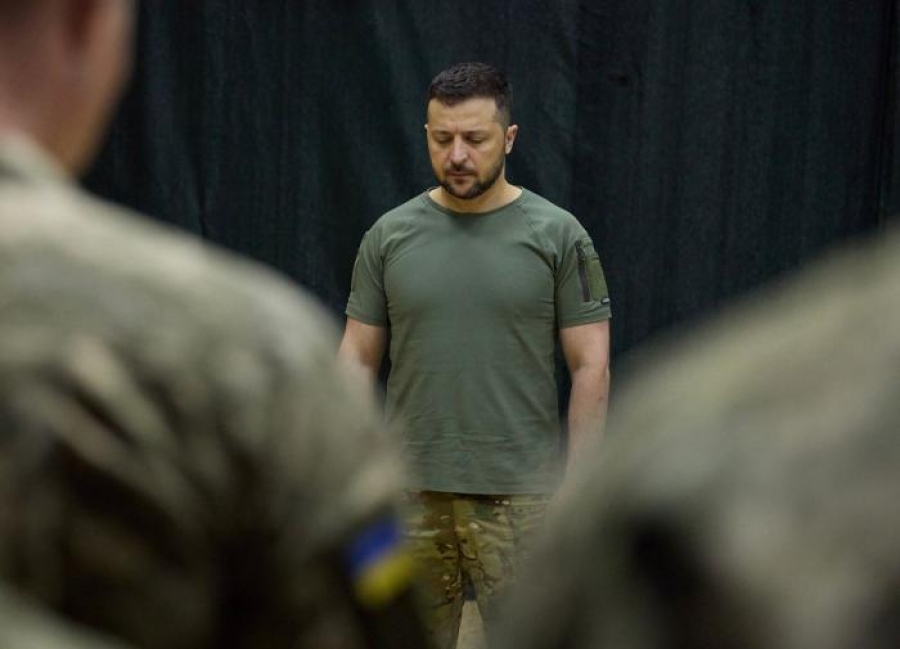 Το déjà vu του... Soledar: Ο Zelensky παρασημοφόρησε Ουκρανούς στρατιώτες του Bakhmut, το τέλος είναι κοντά