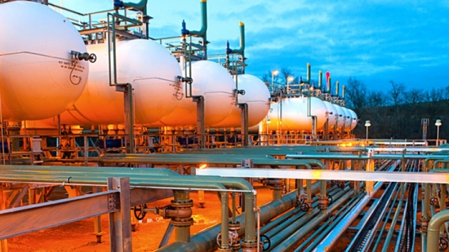 «Βατερλό»: Η εμμονή κατά του ρωσικού πετρελαίου κόστισε 40 δισ. ευρώ – Στα πρόθυρα κατάρρευσης η γερμανική βιομηχανία