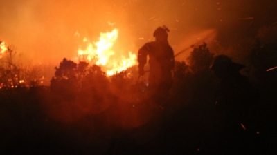 Πυρκαγιά στο Πυθαγόρειο Σάμου - Στο σημείο οι πυροσβεστικές δυνάμεις