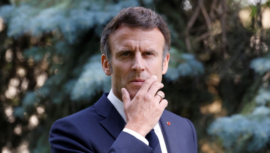 Μεσολαβητή τον Πάπα πρότεινε ο Macron για πιθανή συνάντηση Biden - Putin