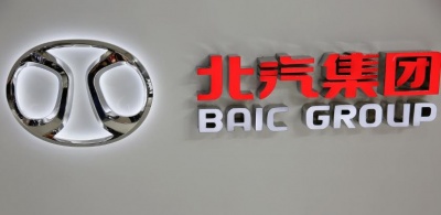 Reuters: Η κινεζική αυτοκινητοβιομηχανία BAIC θέλει να εξαγοράσει το 5% της Daimler