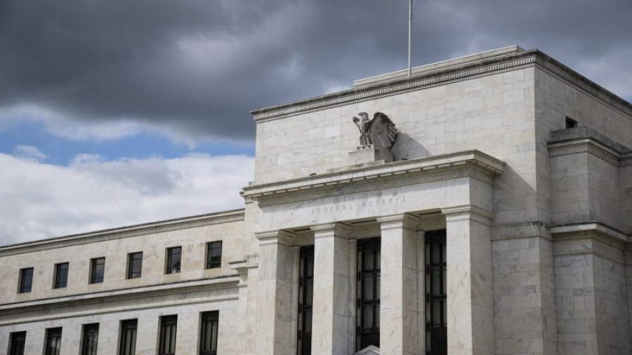 Fed: Οι ΗΠΑ αντέχουν προς το παρόν τη νομισματική σύσφιξη – Επαρκή τα κεφάλαια των τραπεζών