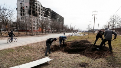 Οι ρωσικές δυνάμεις αναδιατάσσονται, προετοιμάζουν μαζική επίθεση στο Κίεβο και άλλες πόλεις - Οι εκτοπισμένοι 10 εκατ.