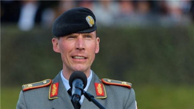 Απίθανη μπλόφα από Γερμανό ταξίαρχο και ενώ το ΝΑΤΟ παραπαίει: Μπορούμε να στέλνουμε όπλα στην Ουκρανία μέχρι... το 2032