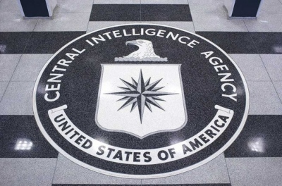 Απίστευτο σκάνδαλο στη CIA: Συνελήφθη πρώην αξιωματικός με 298 ράβδους χρυσού και 2,1 εκατ. δολ. μετρητά
