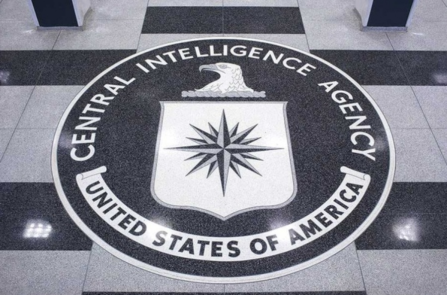 Απίστευτο σκάνδαλο στη CIA: Συνελήφθη πρώην αξιωματικός με 298 ράβδους χρυσού και 2,1 εκατ. δολ. μετρητά
