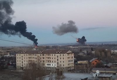 Ουκρανία: Δορυφορικές φωτογραφίες δείχνουν φωτιές και σοβαρές ζημιές στη Μαριούπολη