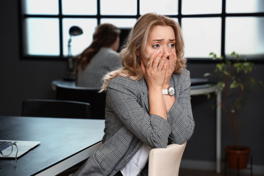 Ψυχαναλυτής συμβουλεύει πώς να προστατευτείτε από το περιβαλλοντικό άγχος