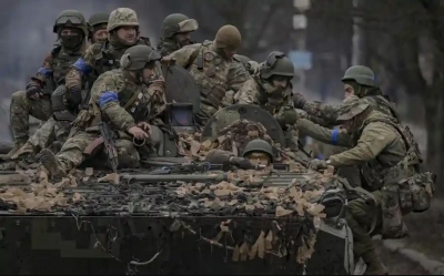 Μ. Βρετανία: Οι Ρώσοι εξακολουθούν να συγκεντρώνουν δυνάμεις στα ανατολικά σύνορα της Ουκρανίας