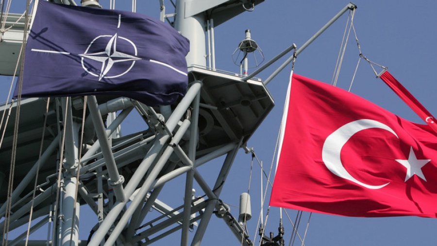 Το ενδεχόμενο κυρώσεων για τα ρωσικά S-400 συζήτησαν ΝΑΤΟ και Τουρκία