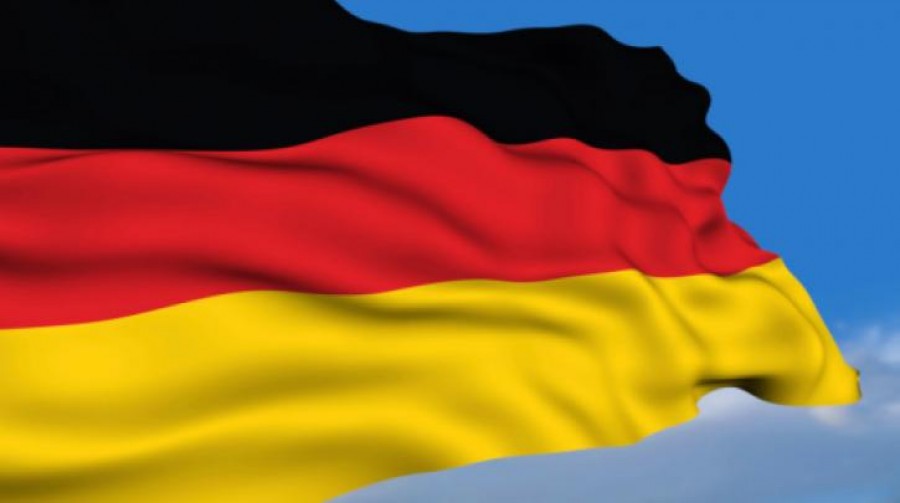 Στο κόκκινο η Γερμανία λόγω κορωνοϊού - Υποχρεωτική η χρήση μάσκας σε 12 πόλεις
