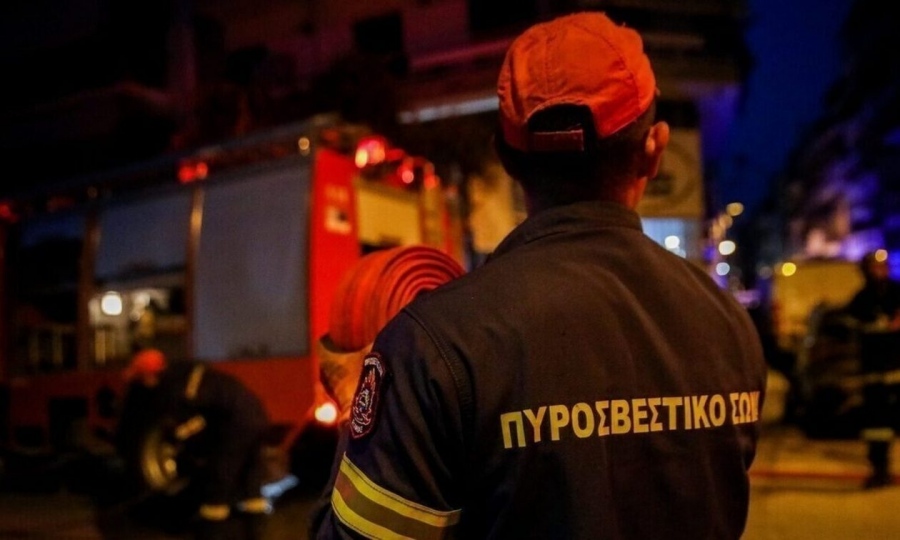 Υπό μερικό έλεγχο η πυρκαγιά στον Ασπρόπυργο – Αποκαταστάθηκε η κυκλοφορία στην περιοχή