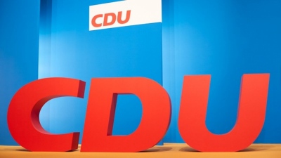 Deutsche Welle: Πρωτιά CDU ενόψει ευρωεκλογών