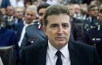 Δυστοπία η πολιτική Χρυσοχοΐδη, για την κοινωνία που την εκβιάζουν με το πρόστιμο των 300 ευρώ - Τελικά η 28η Οκτωβρίου δεν είναι ξεχωριστή ημέρα...