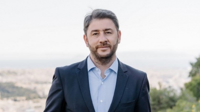 Στο Μουζάκι Καρδίτσας ο Ανδρουλάκης: Με ψήφο στο ΠΑΣΟΚ και πολιτική αλλαγή, θα ξεβολέψουμε την αλαζονεία της ΝΔ