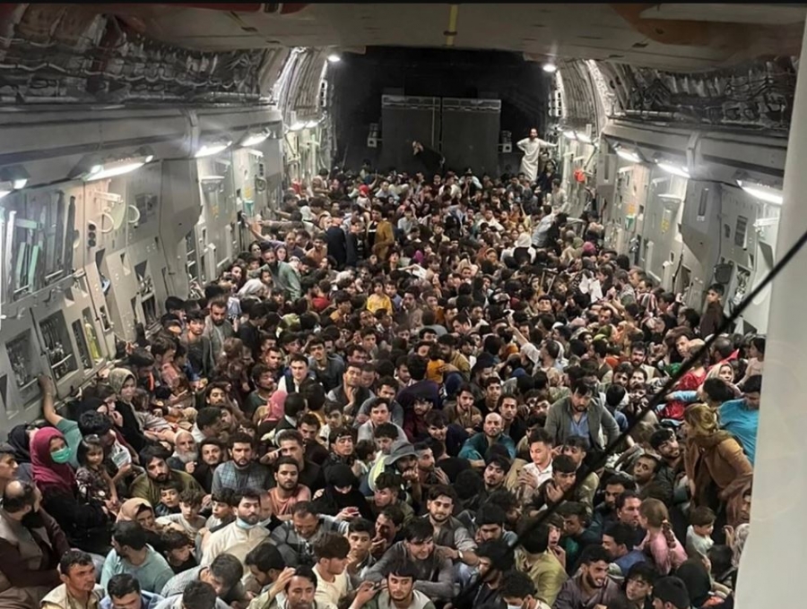 Σε αδιέξοδο ο Biden – Πιέσεις G7, απειλές Ταλιμπάν για παράταση παραμονής των στρατευμάτων