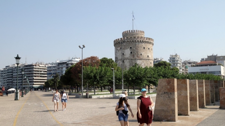Ορατό το μίνι lockdown στη Θεσσαλονίκη - Σπεύδουν Πλεύρης και Γκάγκα - Δραματική αύξηση σε νοσηλείες