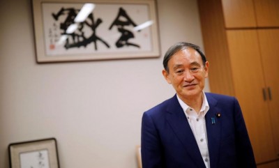 Ιαπωνία: O Yoshihide Suga, επικρατέστερος διάδοχος του Abe στην πρωθυπουργία