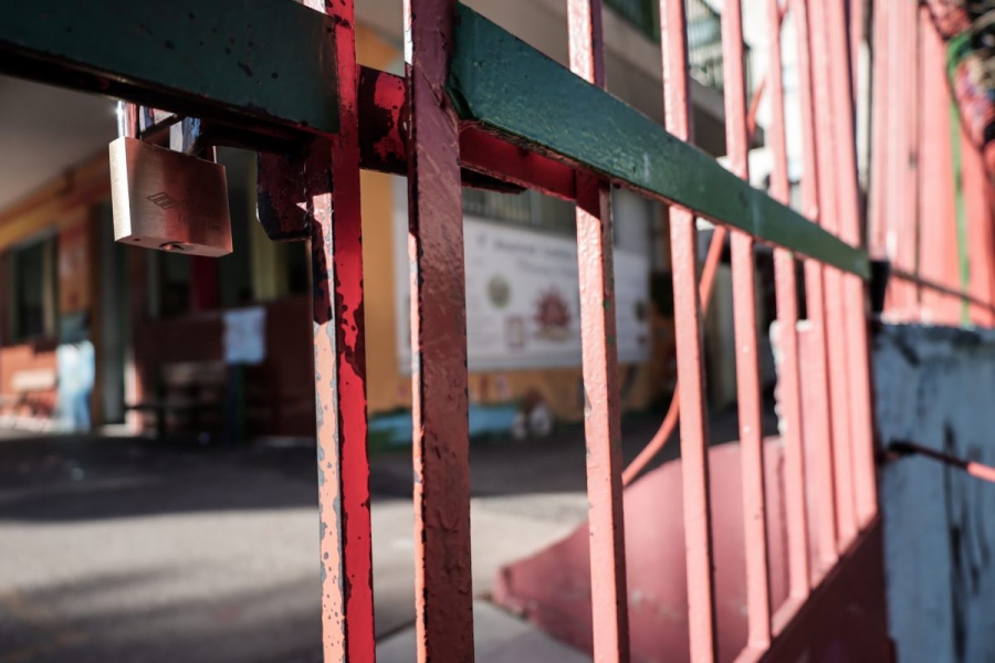 Κρούσμα μηνιγγίτιδας στο 6ο ΕΠΑΛ Αθήνας – Εκκένωση πέντε σχολείων στους Αμπελόκηπους