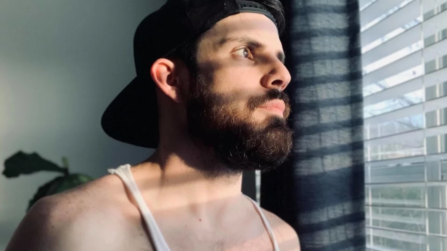 Άνδρας περιγράφει: 100 φορές χειρότερη η ευλογιά των πιθήκων από τον κορωνοϊό - Σαν να έβαλαν αποφλοιωτή πατάτας