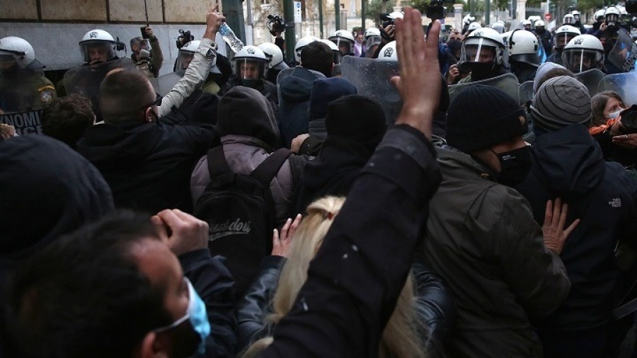 Σε 21 προσαγωγές προχώρησε η ΕΛΑΣ στη συγκέντρωση στο κέντρο της Αθήνας για Κουφοντίνα