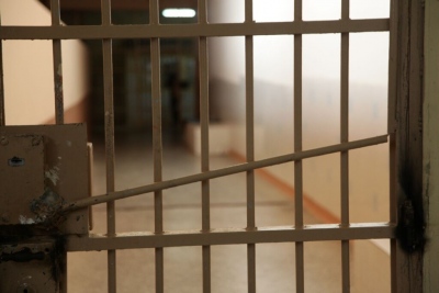 Εξέγερση κρατουμένων στις φυλακές Νιγρίτας: Έβαλαν φωτιά σε παπλώματα – Έγινε επέμβαση των ΜΑΤ