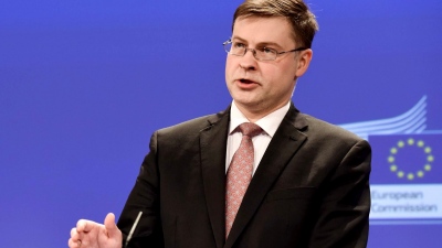 Dombrovskis για «παγωμένα» ρωσικά assets: Η Euroclear είναι πλήρως προστατευμένη από νομικές διαδικασίες