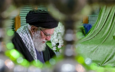 Εμφανίστηκε ο Khamenei - Μήνυμα του Ιράν στις ΗΠΑ για αντίποινα από την κόλαση