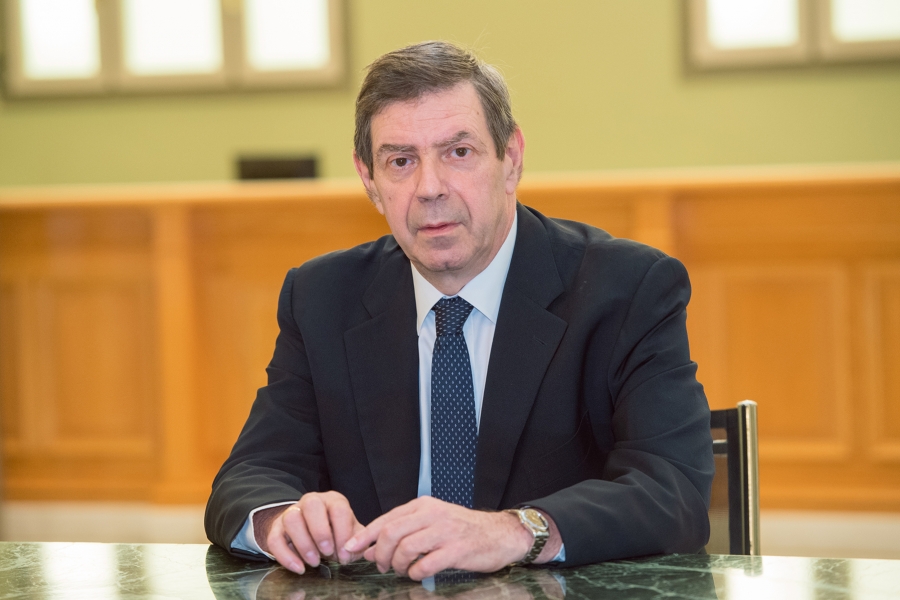 Κώστας Κωστής (Alpha Bank): «Εντυπωσιακές οι ομοιότητες ανάμεσα στις εποχές του μεσοπολέμου και τη σημερινή»