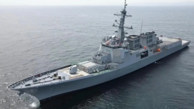 Ανατροπή στην Άπω Ανατολή -  Η Νότια Κορέα καθελκύει το ισχυρότερο πολεμικό πλοίο επιφανείας που διαθέτει