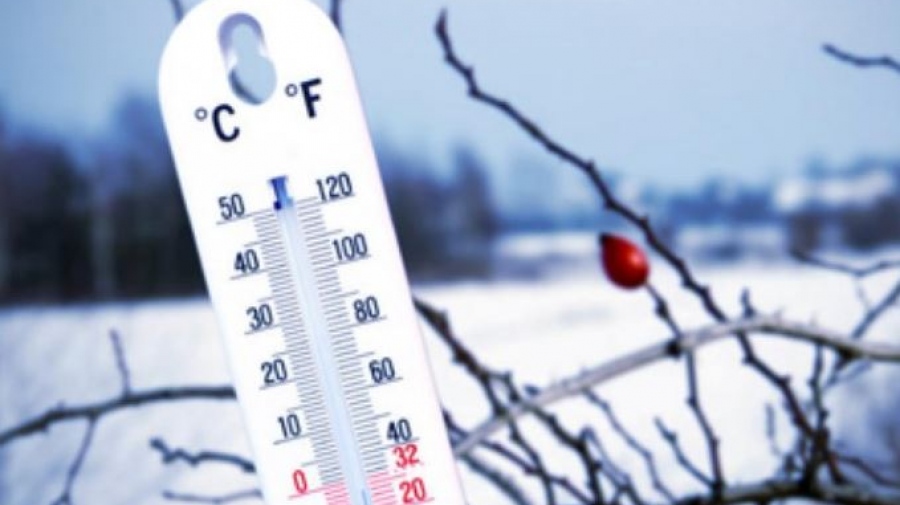 Έκτακτα μέτρα σε Αθήνα, Πειραιά και Θεσσαλονίκη για την προστασία των ευάλωτων πολιτών από το κρύο