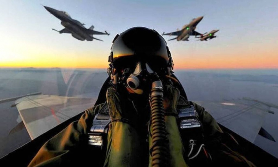 Νέες τουρκικές προκλήσεις: 14 παραβιάσεις του FIR και μια εικονική αερομαχία