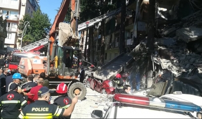 Τουλάχιστον πέντε νεκροί από την κατάρρευση κτιρίου στη Γεωργία