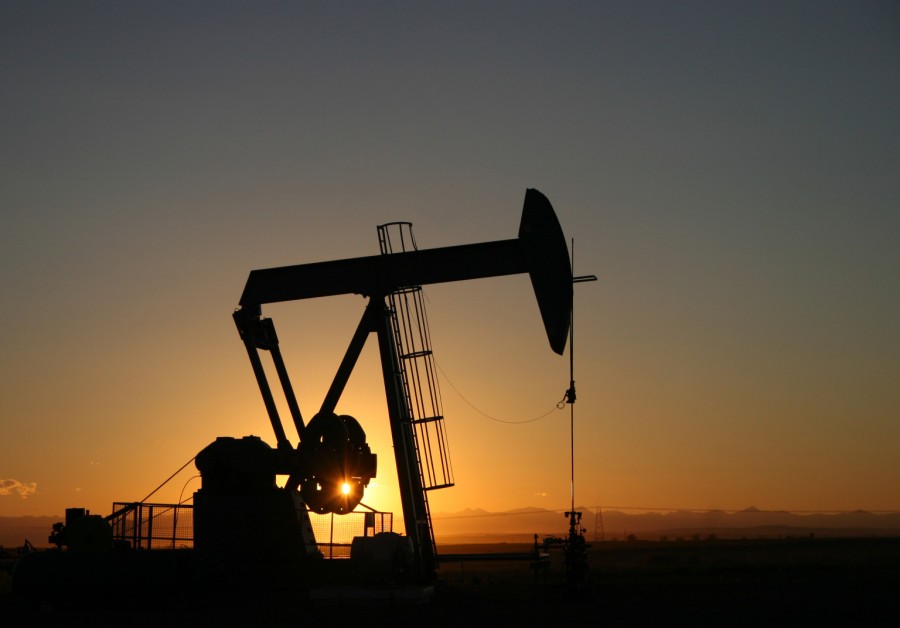 Συνέχεια στην άνοδο του πετρελαίου – Στα 41,8 δολ. το WTI, 44,4 δολ. το Brent