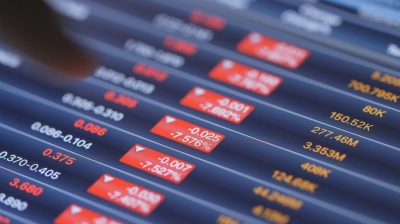 Νευρικότητα στις ευρωπαϊκές αγορές, στο -0,3% ο DAX – Εκτοξεύονται οι αποδόσεις των ομολόγων