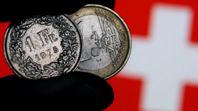Λύση για τους δανειολήπτες ελβετικού φράγκου, μέσω του Ευρωπαϊκού Δικαστηρίου