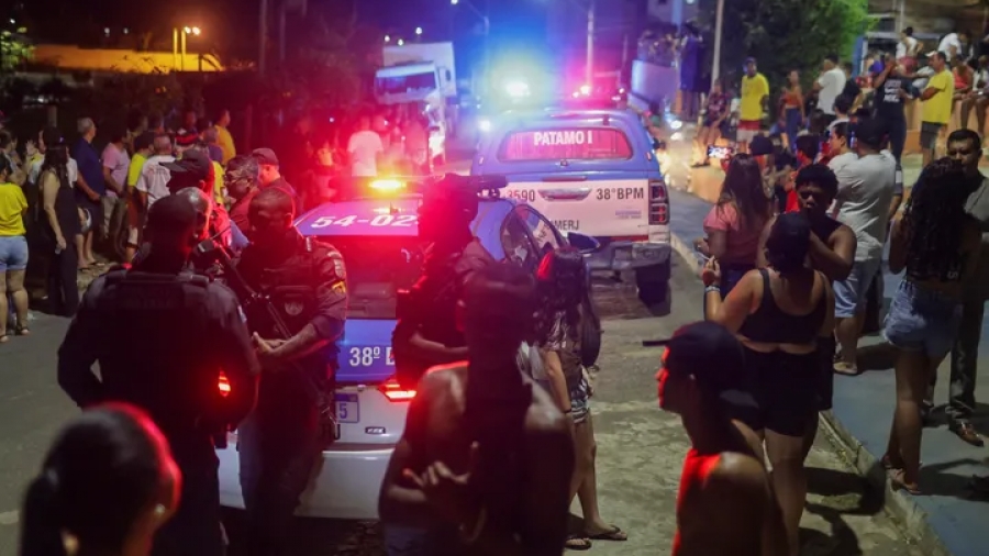 Βραζιλία: Πρώην βουλευτής πέταξε... χειροβομβίδα σε αστυνομικούς για να μην τον συλλάβουν