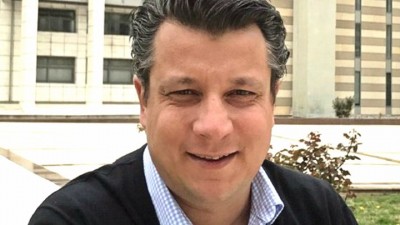 Δερμιτζάκης: Ή θα πάμε σε ένα σκληρό lockdown όπως του Μαρτίου ή θα λειτουργούμε με το άνοιγμα – κλείσιμο